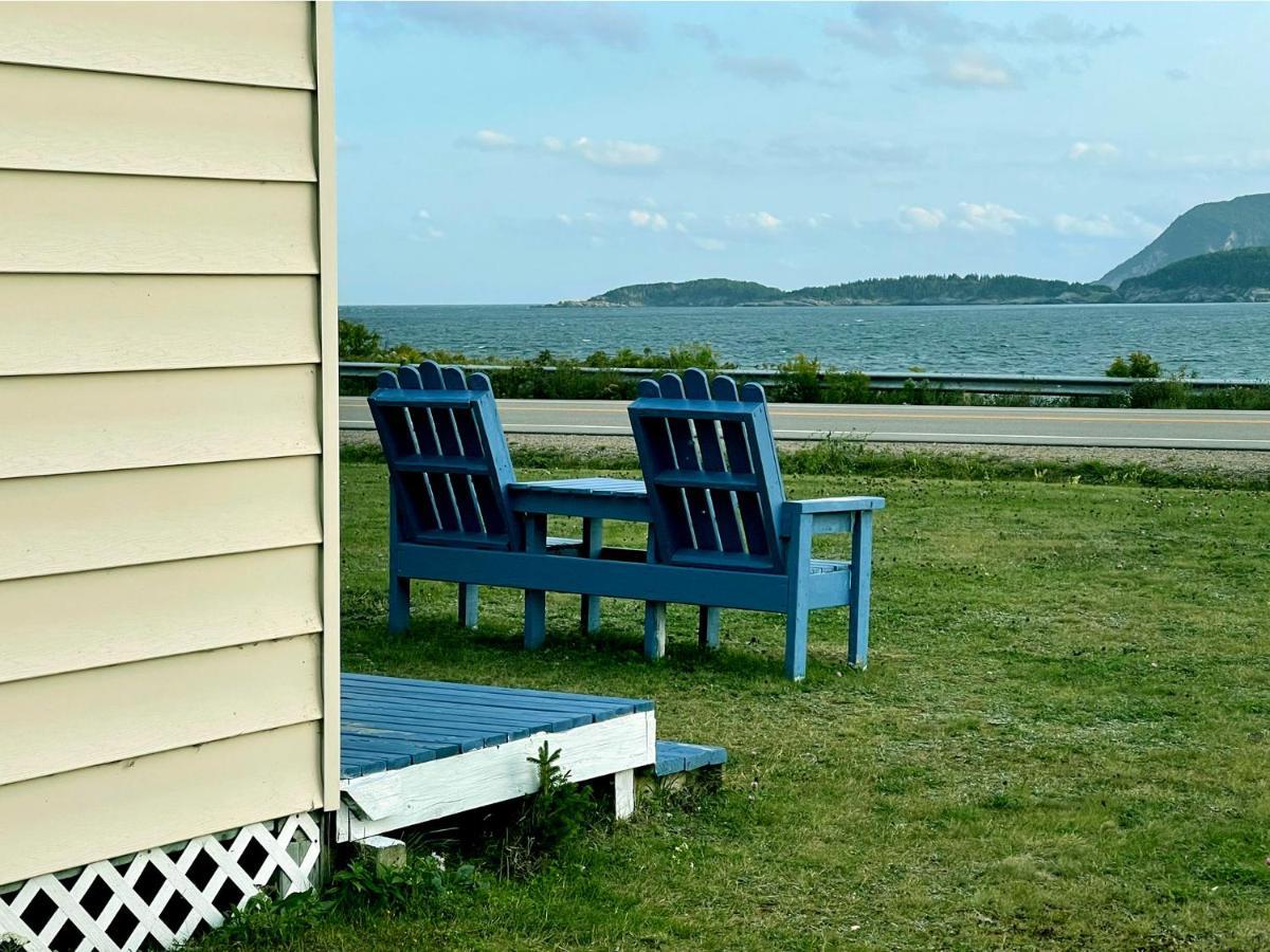 Sea Breeze Motel Ingonish Exterior photo